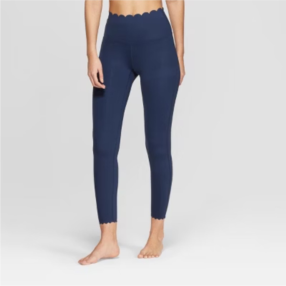 JoyLab Women’s Navy Premium High Waisted 7/8 Scallop Waist & Ankles Leggings